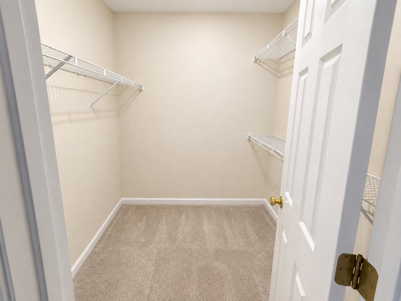 505 Bradfield Ct #1 - Photo 6 of 13
