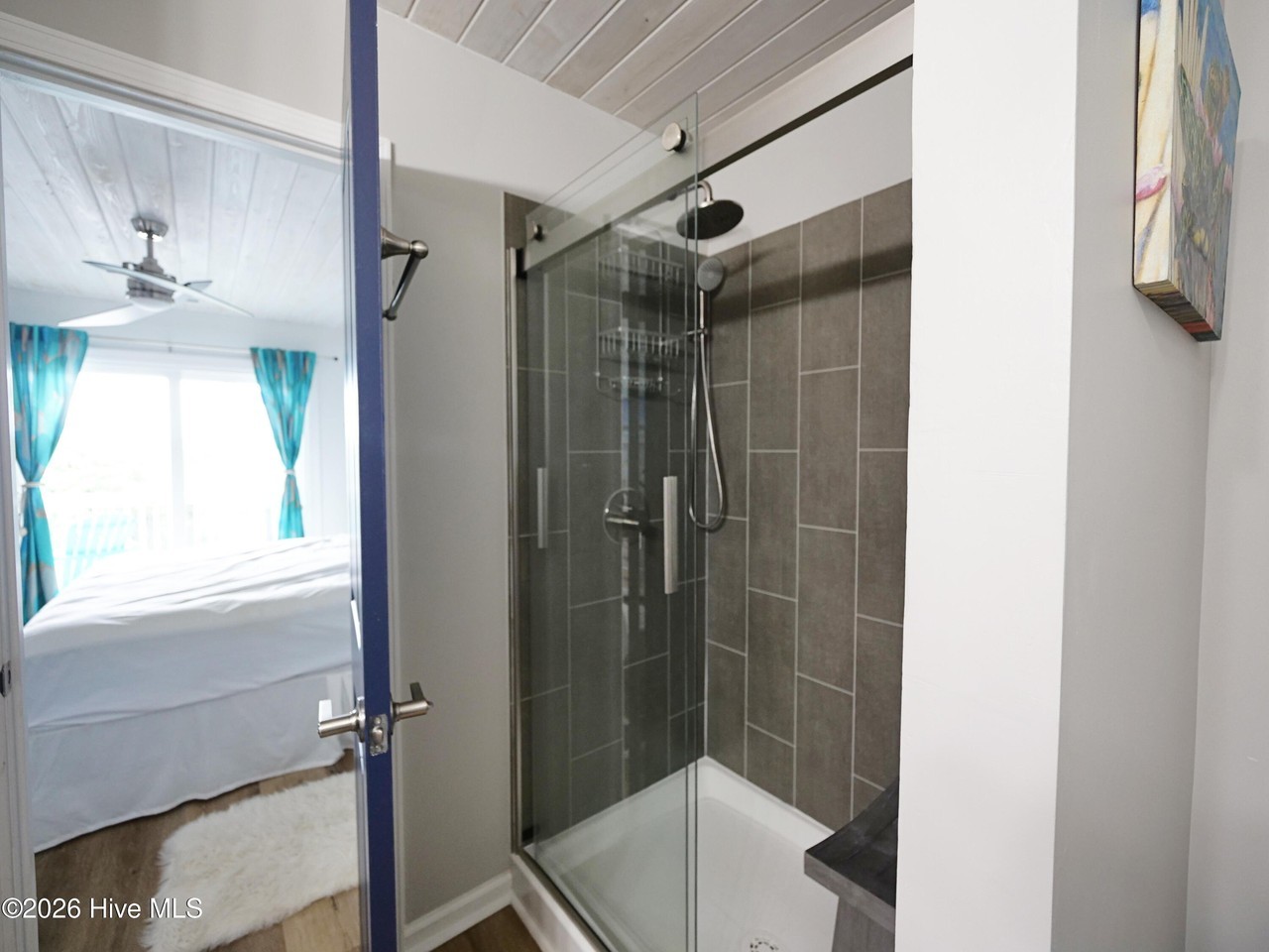 240 Brunswick Ave W #A - Photo 7 of 18