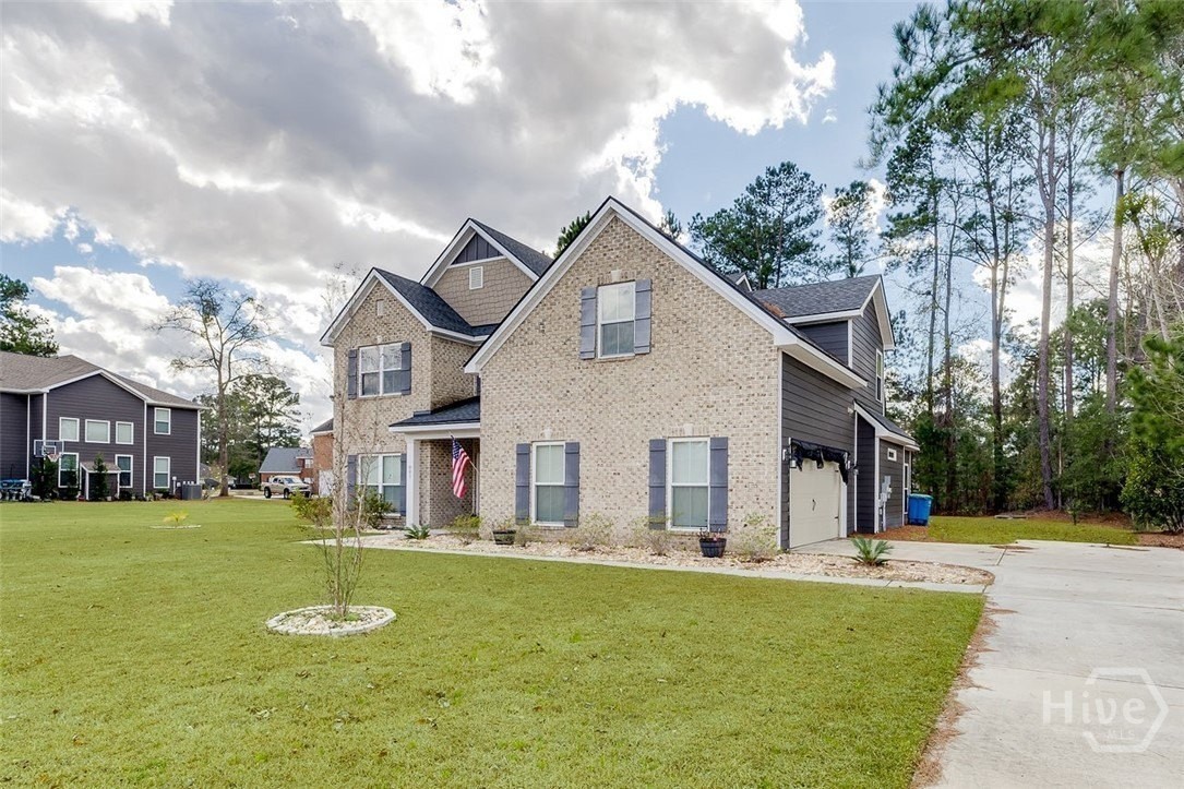 801 Walthour Dr - Photo 3 of 43