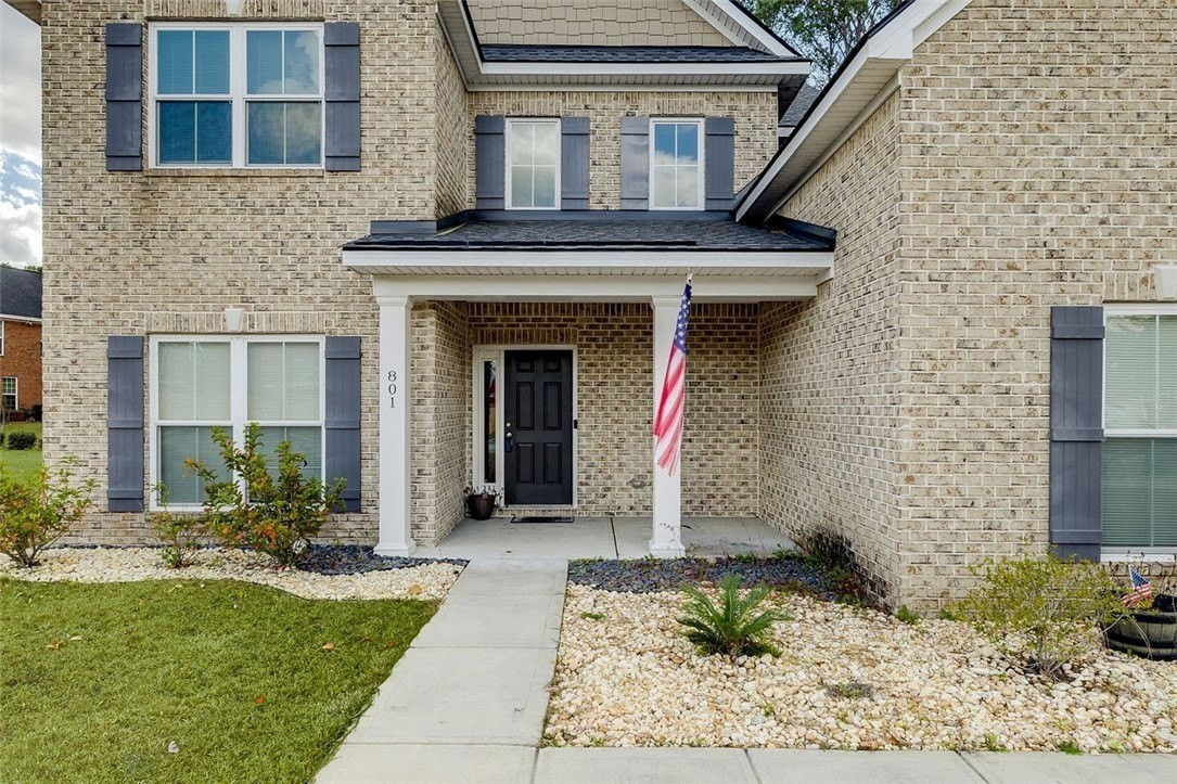 801 Walthour Dr - Photo 4 of 43