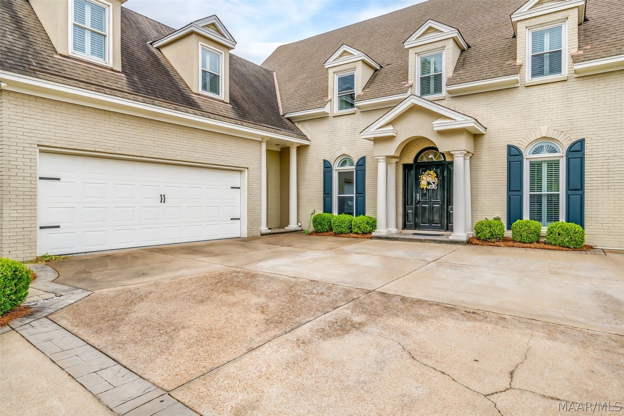 8700 Old Marsh Way - Photo 7 of 50