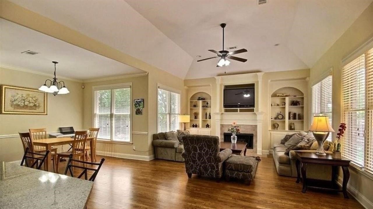 1533 Brackenshire Cv - Photo 7 of 17