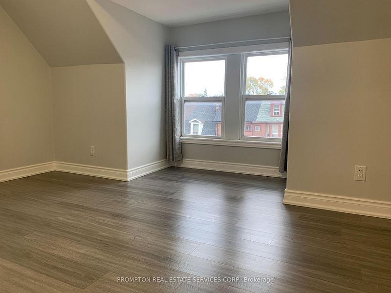700 Dufferin Street #2nd&3rd FL - Photo 7 of 13