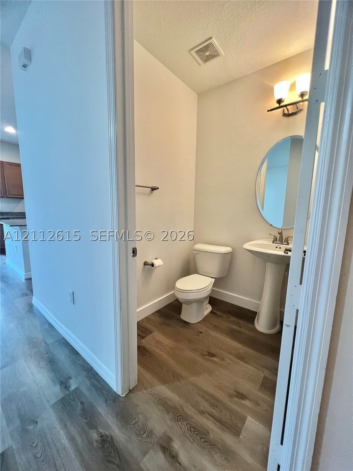 771 Ne 191st St #771 - Photo 6 of 45