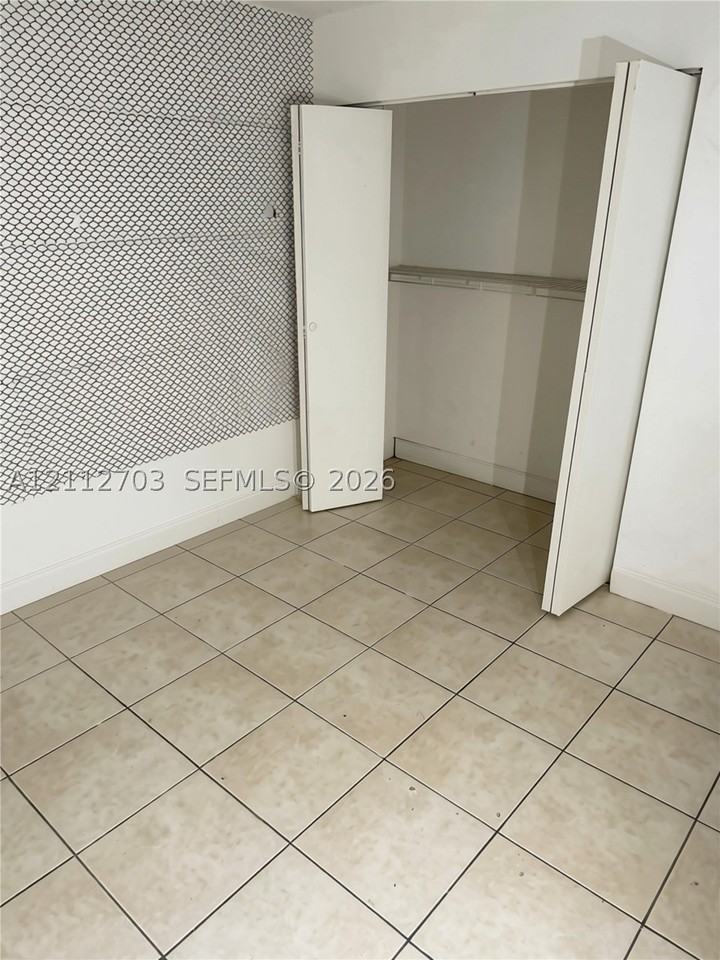 11174 Nw 36th St - Photo 6 of 11