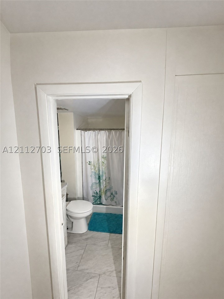 11174 Nw 36th St - Photo 7 of 11