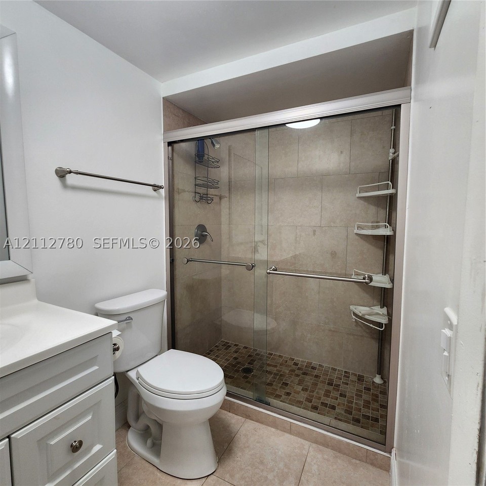 11011 S Lakeview Dr #11011 - Photo 7 of 33