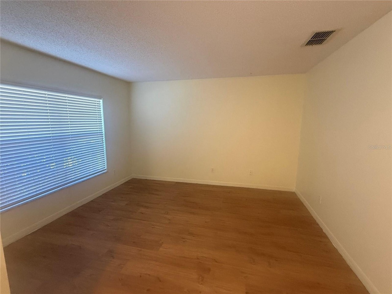 542 Timber Run Ln - Photo 6 of 9