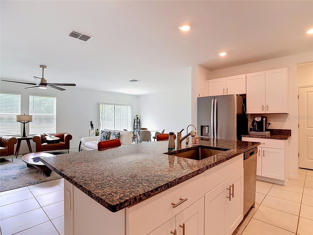 1633 Red Loop - Photo 4 of 50