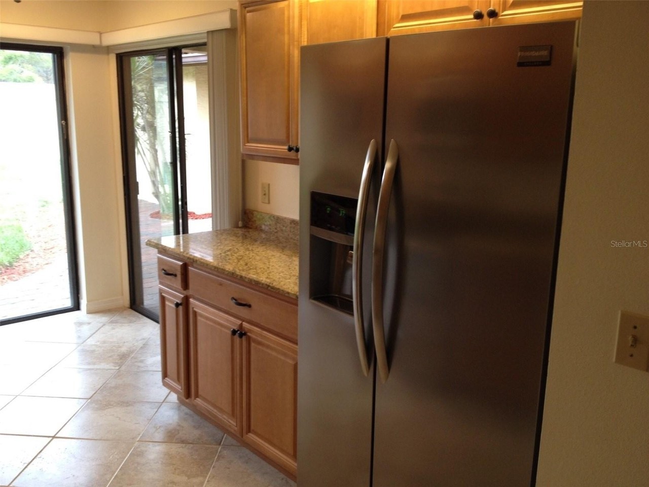 8103 N Ibiza Ct - Photo 5 of 16