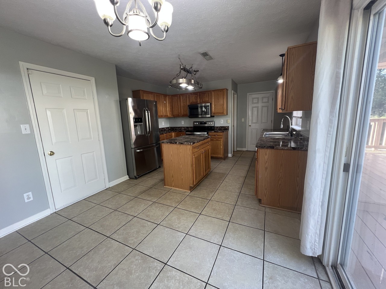12350 River Valley Dr - Photo 7 of 29