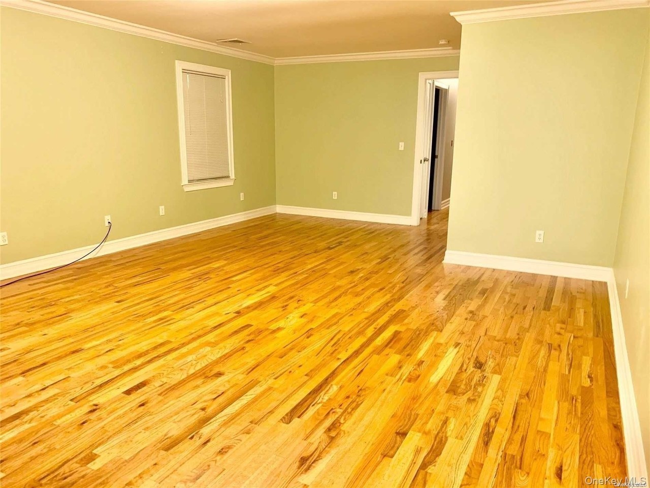 1 Owen St #B - Photo 3 of 33