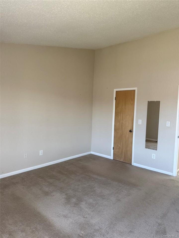 2505 Whispering Hls - Photo 6 of 9