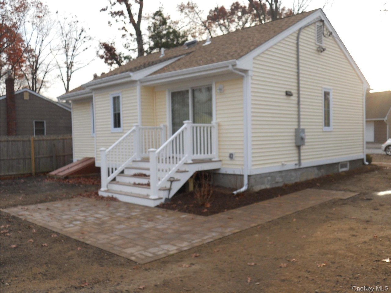 85 W 5th St - Photo 2 of 10
