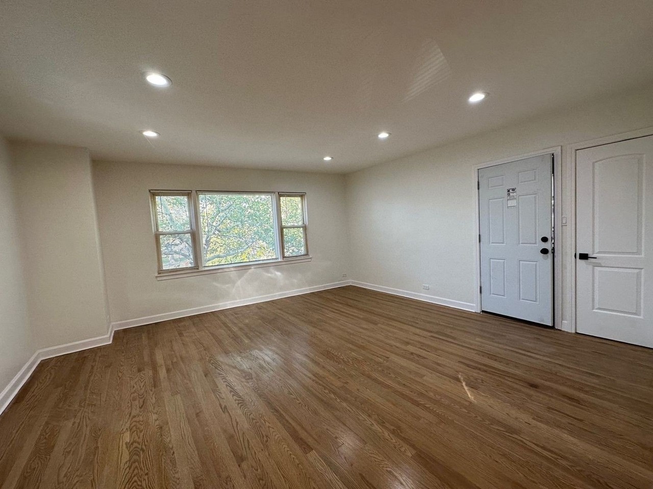 5359 W Schubert Ave #2 - Photo 3 of 17