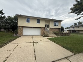 613 Newberry Dr - Photo 1 of 1