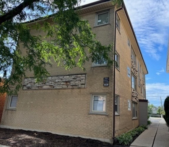 8039 Grand Ave #1S