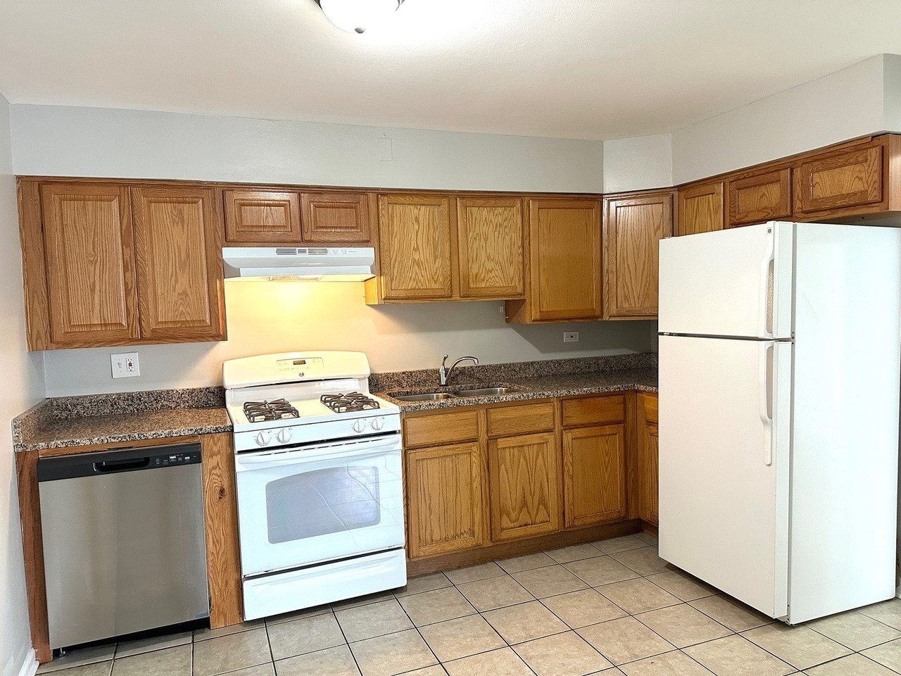 8656 S 84th Ct #1SW - Photo 2 of 2