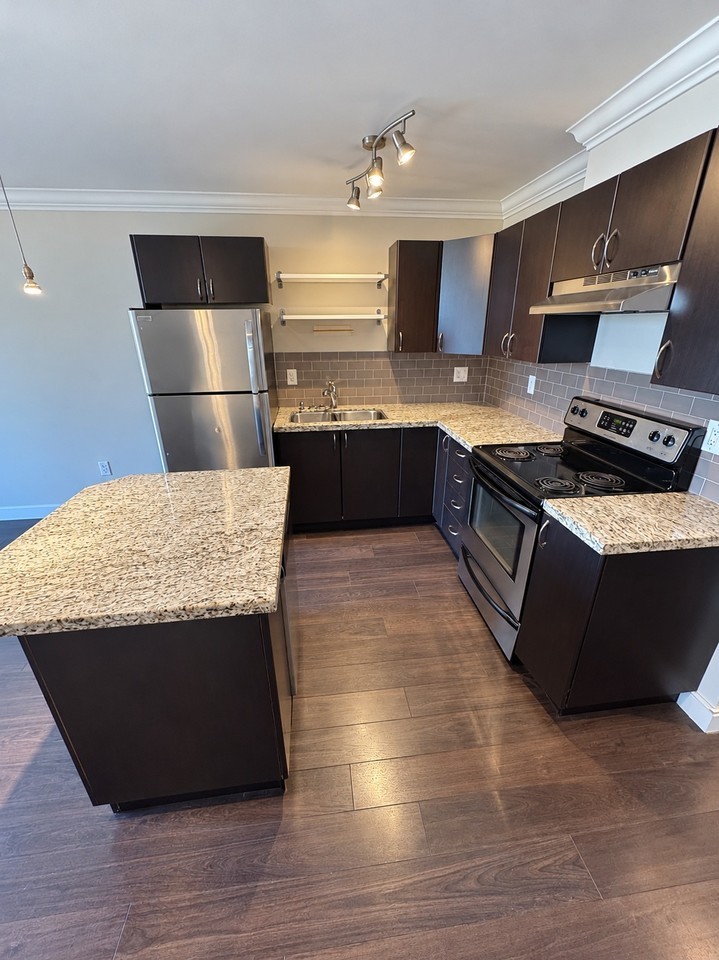 2515 Park Drive #418 - Photo 6 of 16