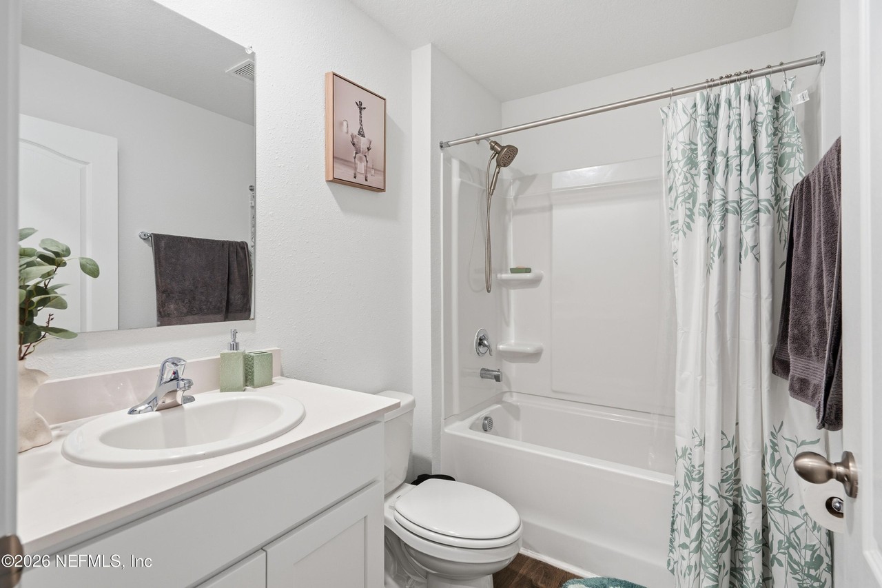 4356 Hemlock St - Photo 5 of 31