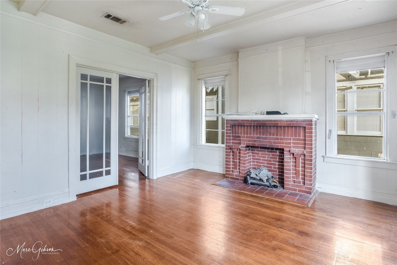 721 Gladstone Blvd - Photo 3 of 13