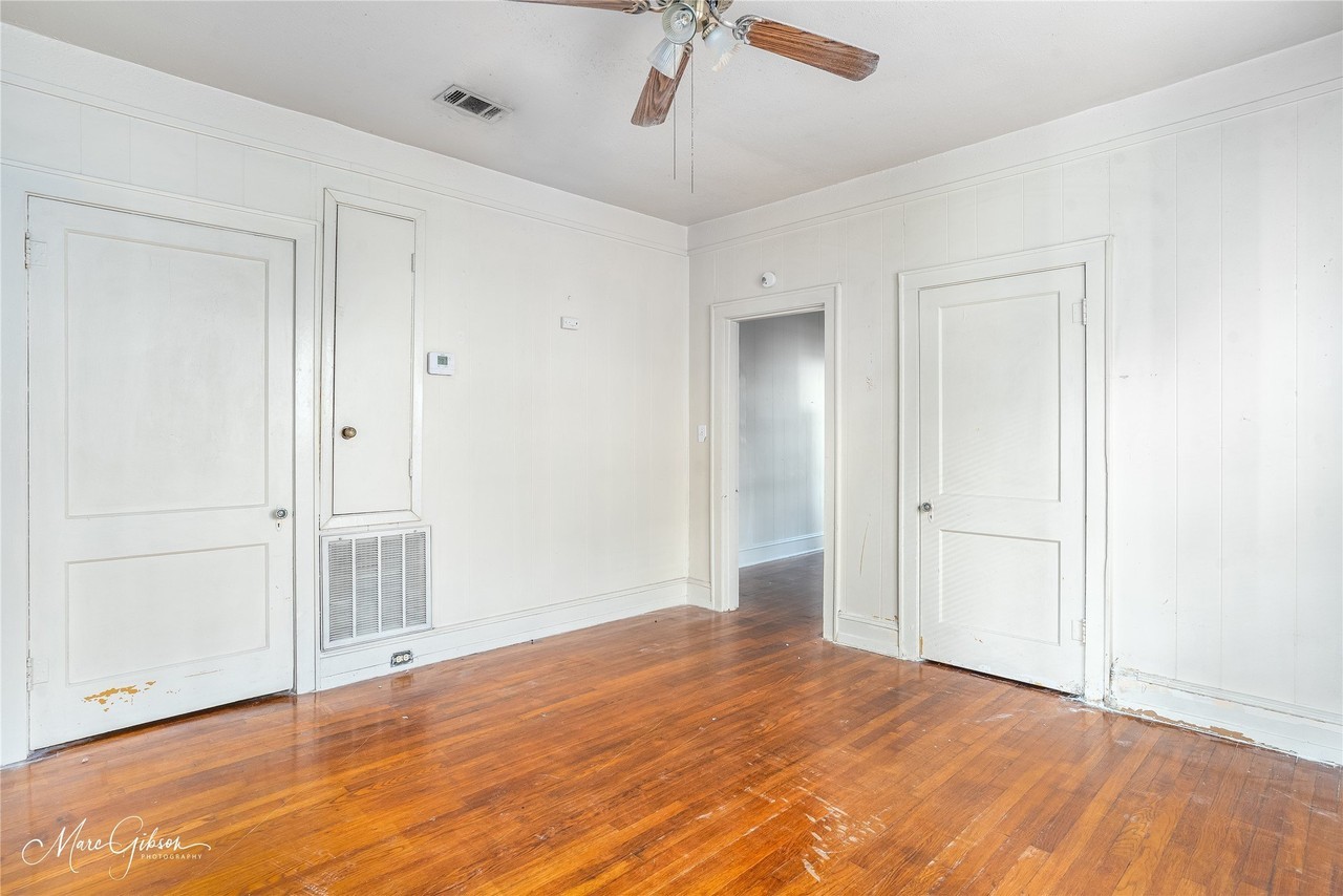 721 Gladstone Blvd - Photo 6 of 13
