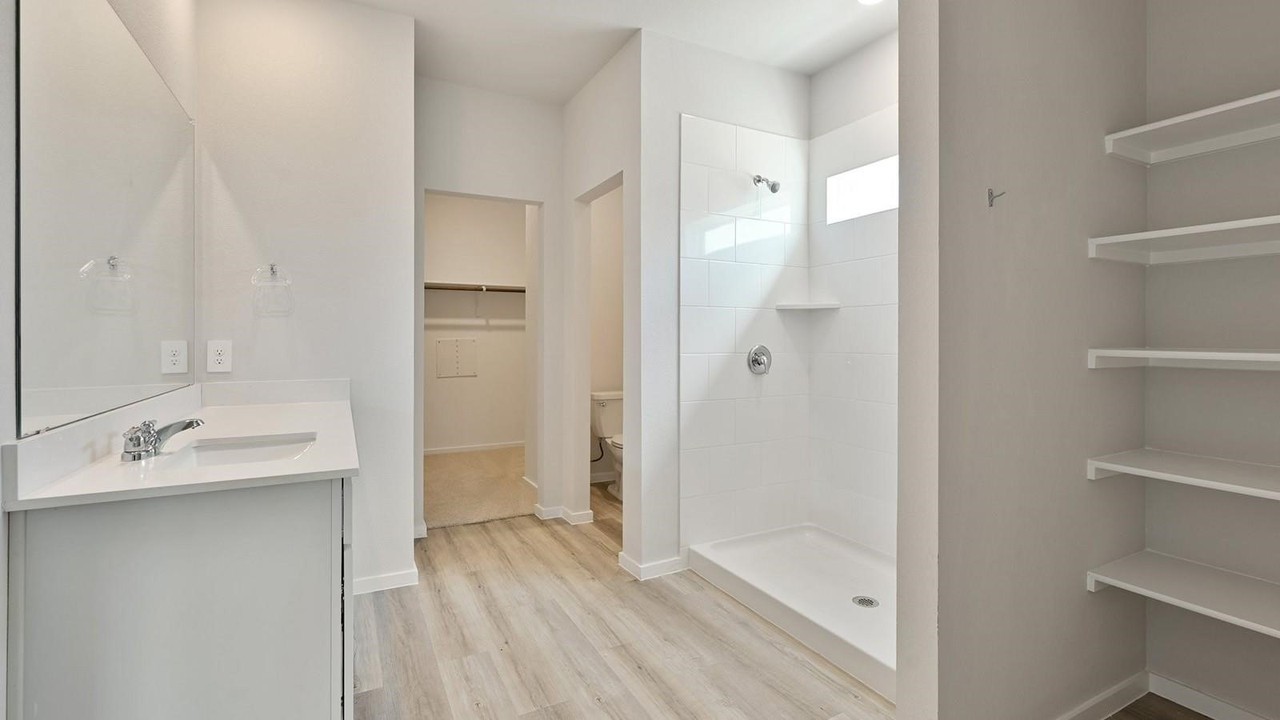 10643 Dogwood Sky Dr - Photo 3 of 6