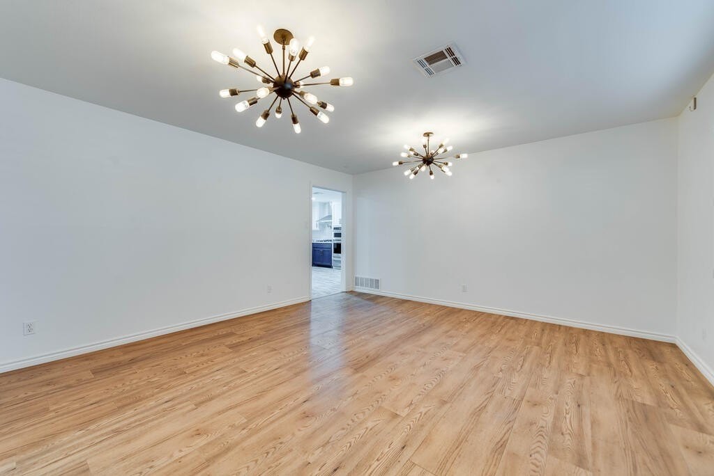 2507 Gulf Ave - Photo 4 of 29