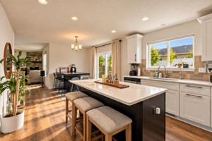 featured image of Yosemite Ave