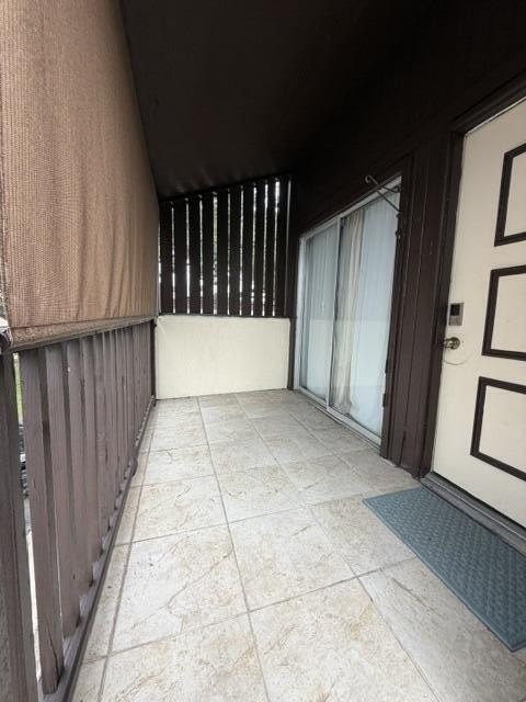 5260 Bosque Ln #20 - Photo 4 of 38