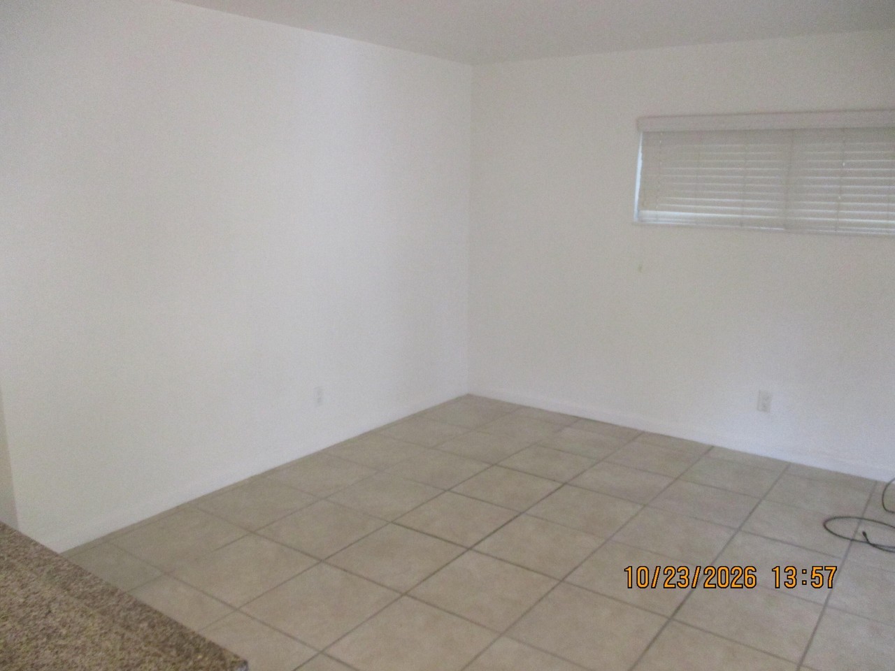 605 Ne 14th Pl #2 - Photo 6 of 13