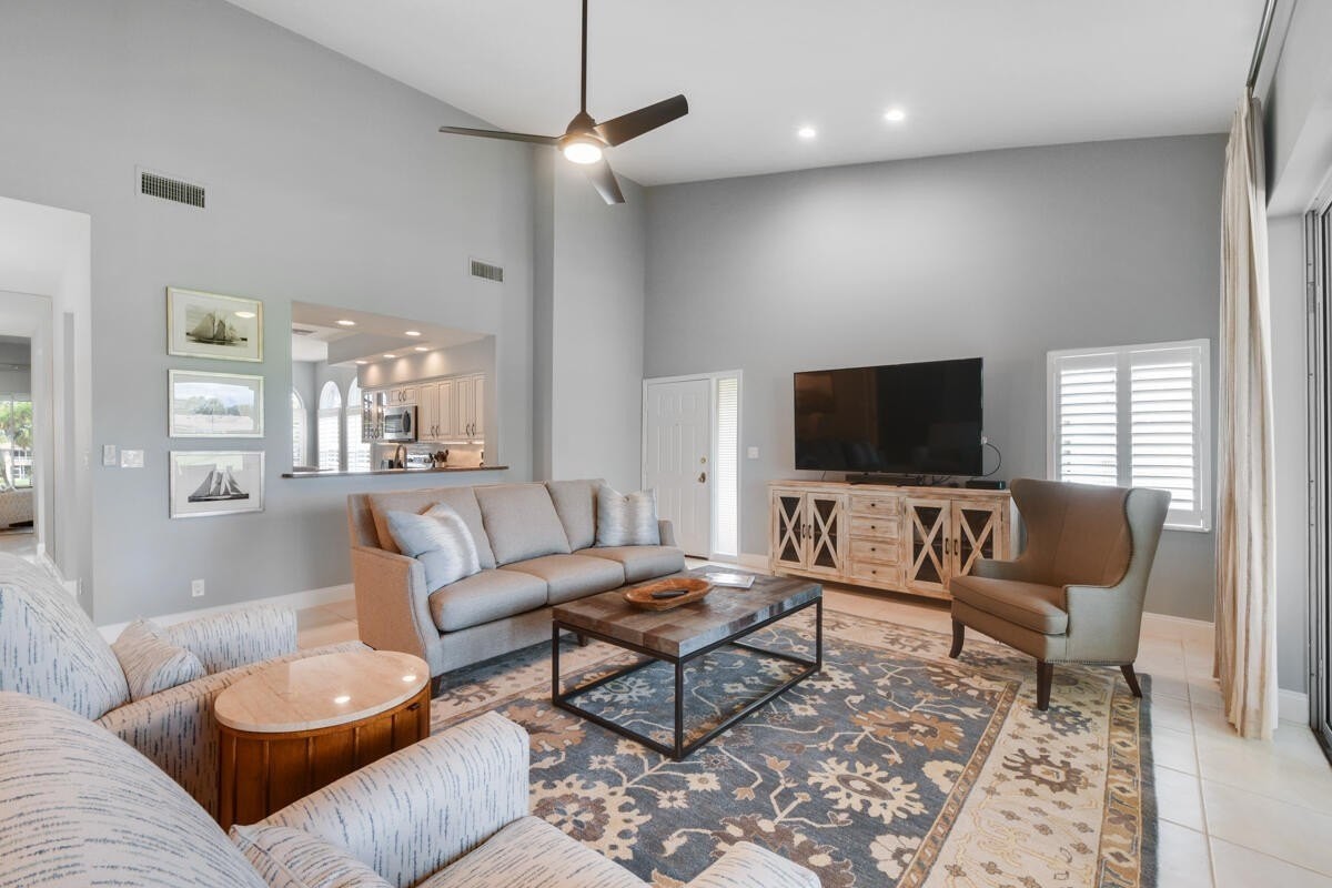 206 Ryder Cup Cir S - Photo 3 of 40