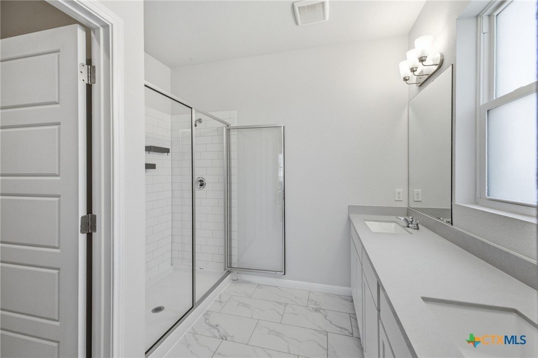 104 Ladolia Ln - Photo 6 of 18