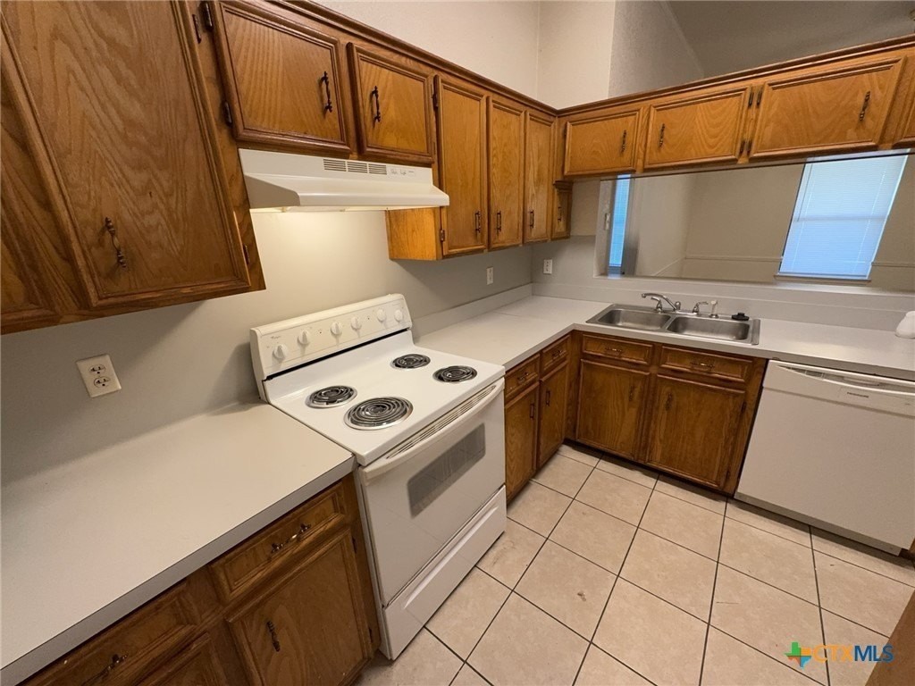 4306 Colby Dr - Photo 7 of 21