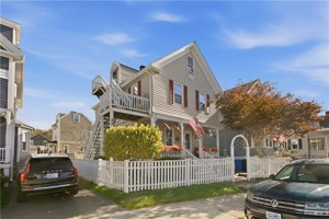 featured image of 12 Carroll Ave #2