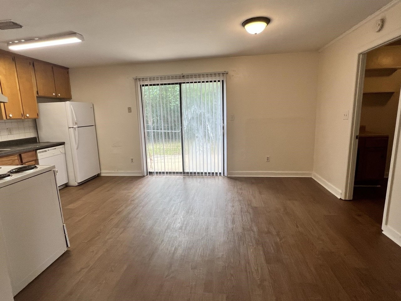 2937 Greenon Ln - Photo 3 of 18