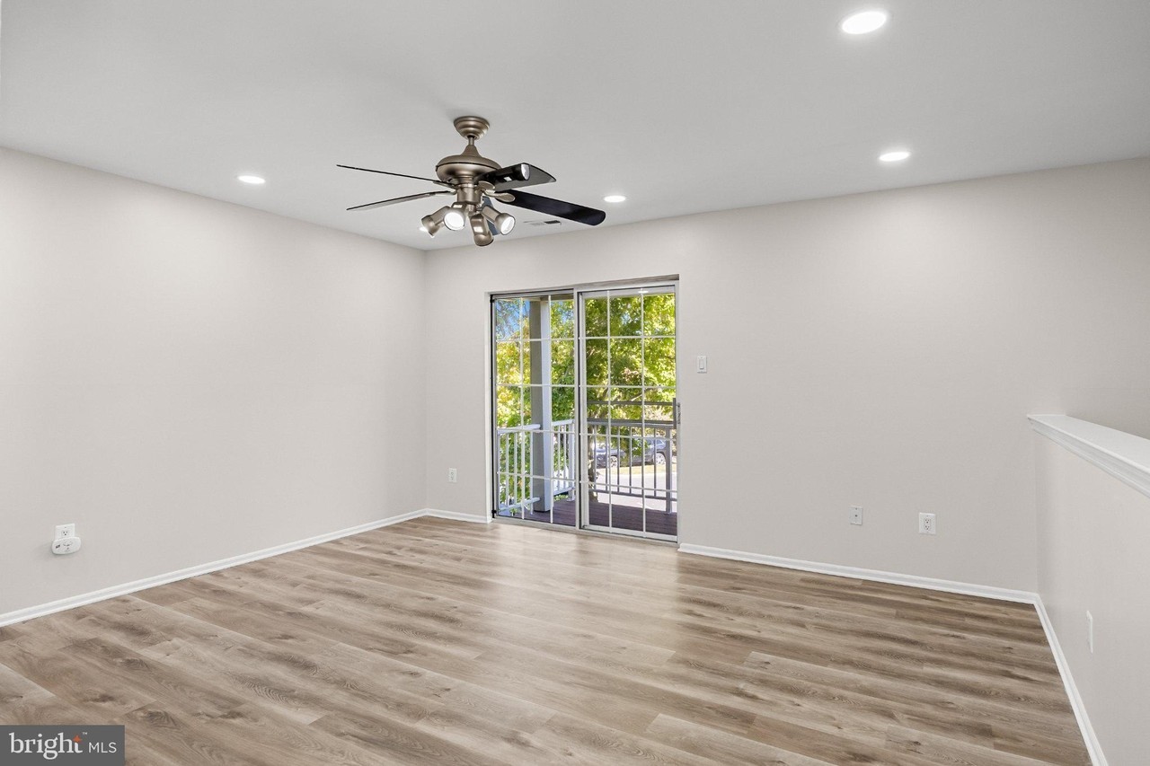 3302-B Ramsbury Ct - Photo 5 of 23