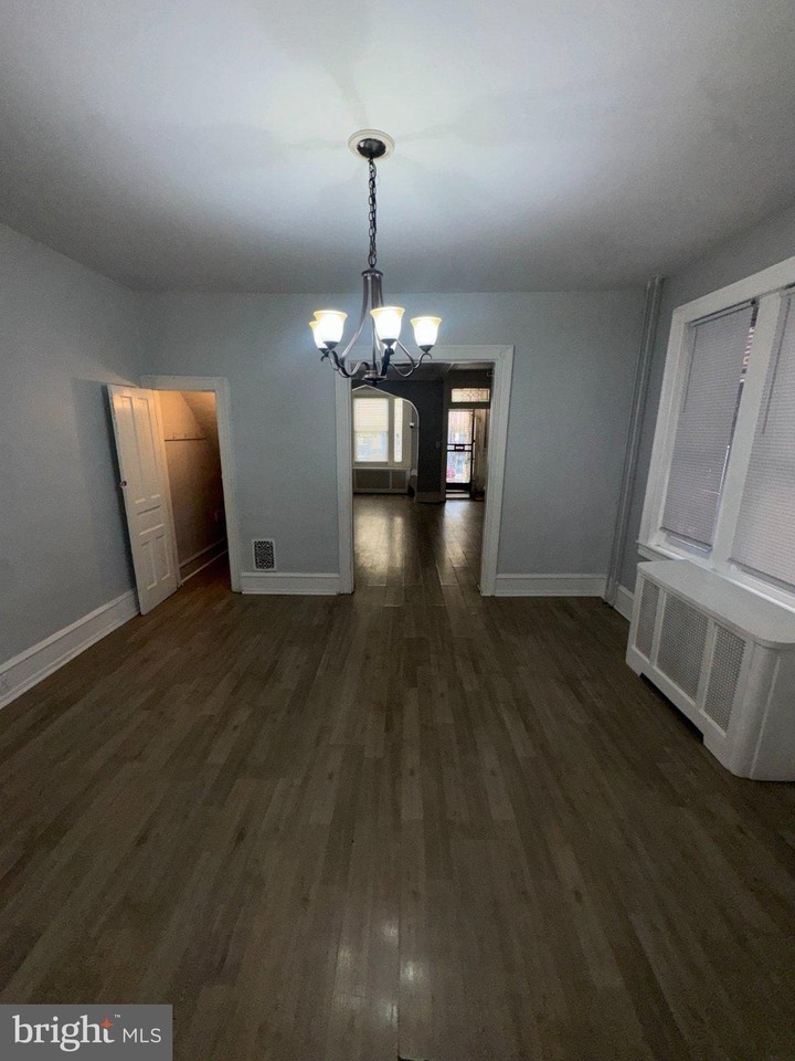 522 N 58th St - Photo 5 of 22
