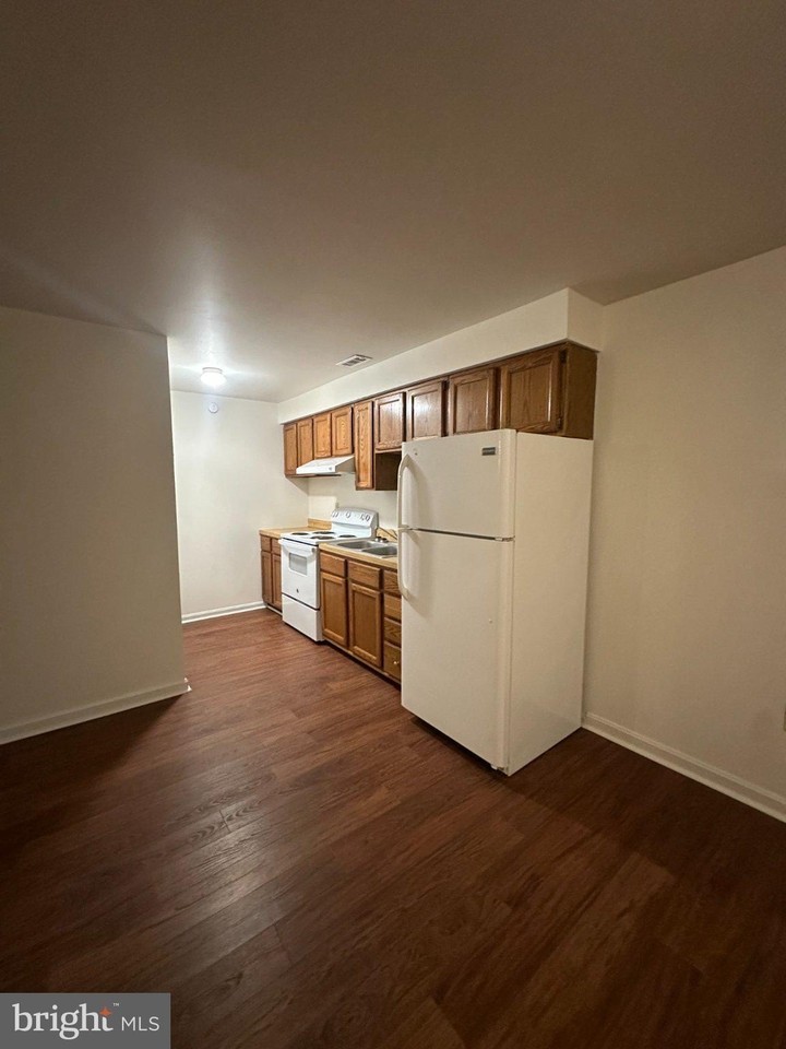 5306 Thompson Hill Rd - Photo 4 of 7
