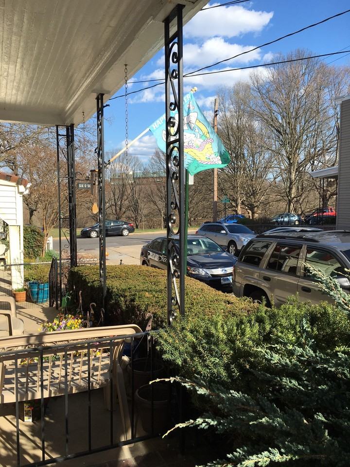 608 Berry Street - Photo 2 of 16