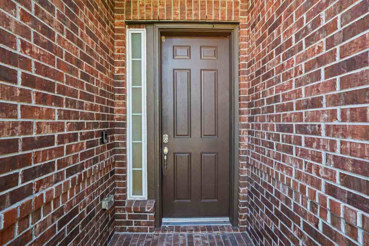 20211 Peralta Cliff Trl - Photo 6 of 33