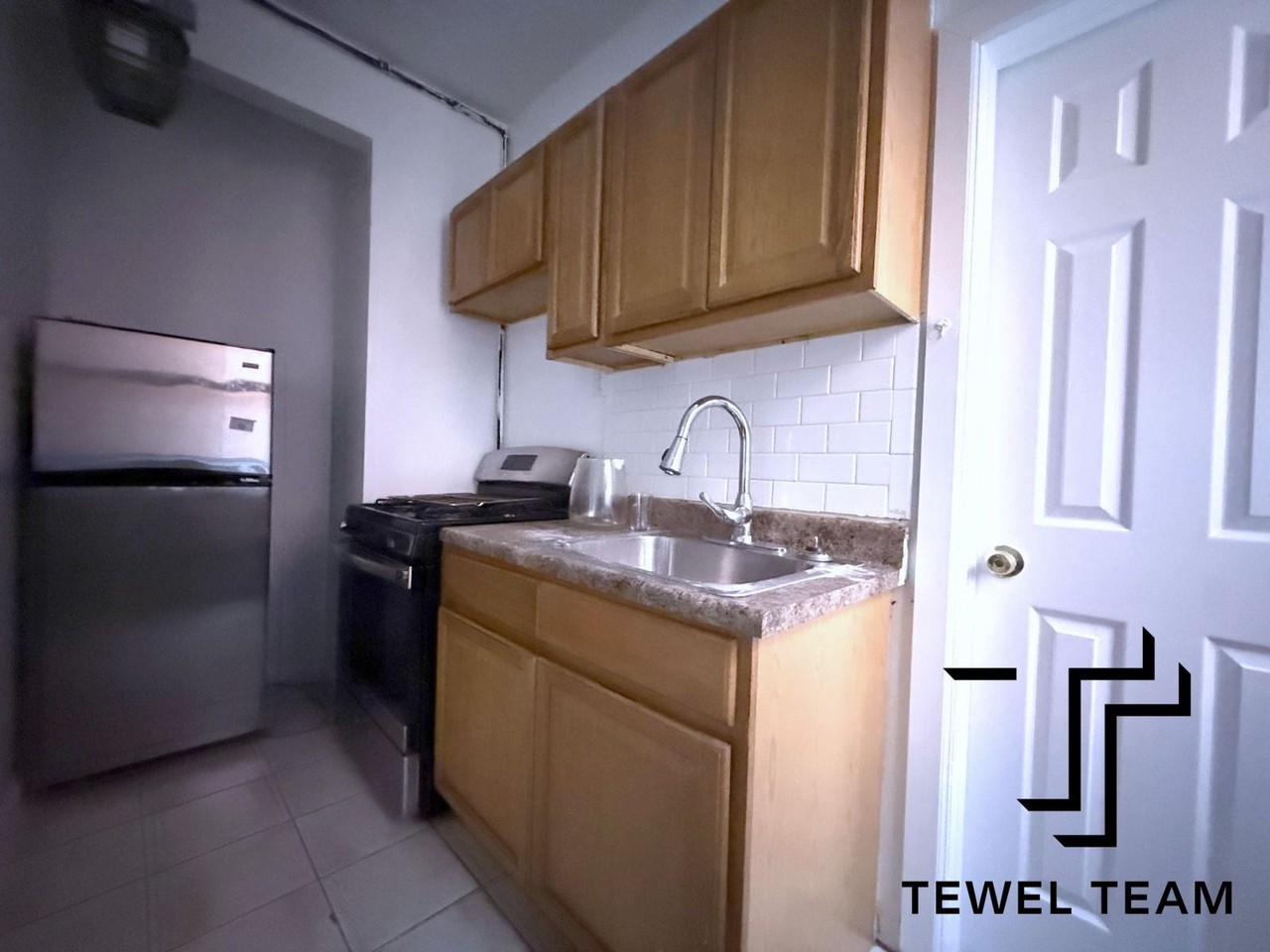 736 Riverside Drive #1cc - Photo 3 of 11