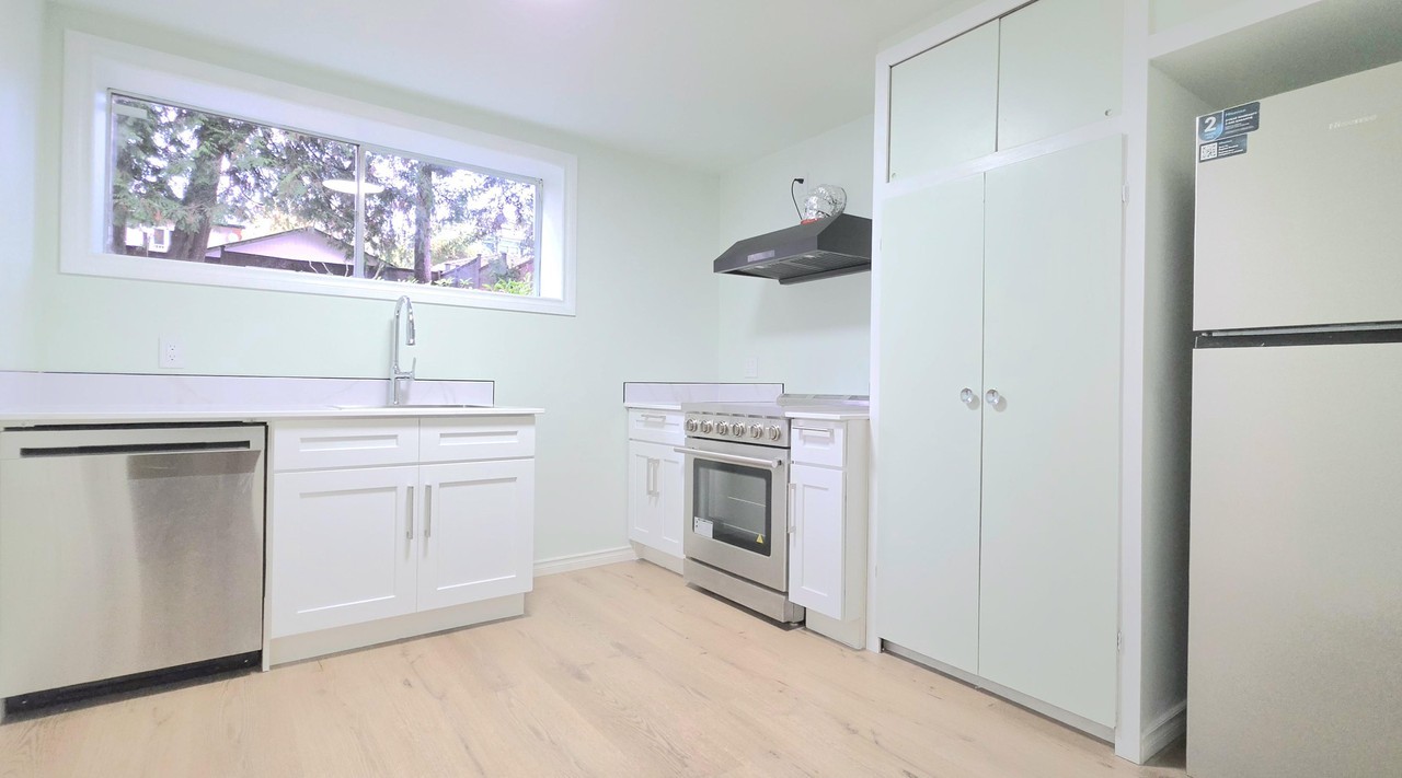 4742 Neville Street - Photo 7 of 18