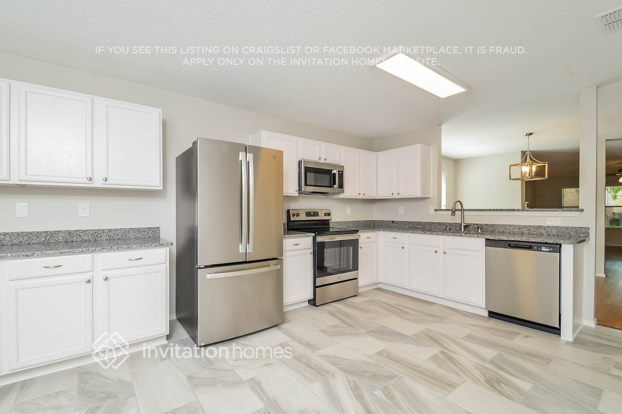 2508 Shady Grove Ln - Photo 4 of 14