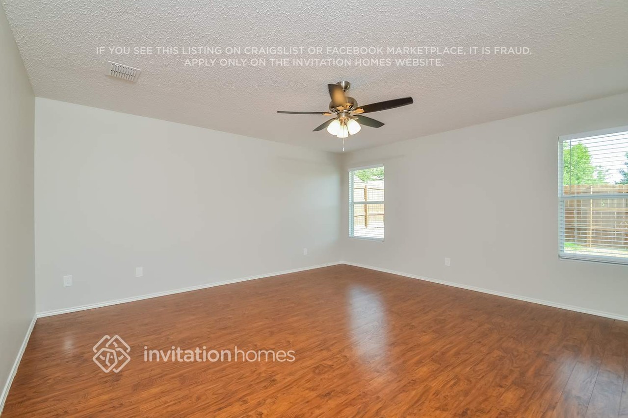 2508 Shady Grove Ln - Photo 6 of 14
