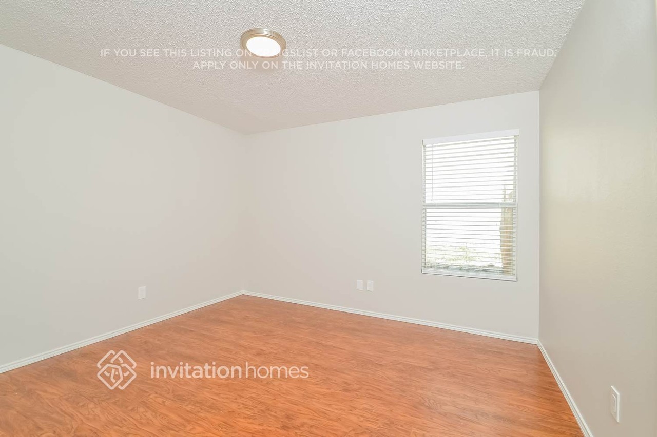 2508 Shady Grove Ln - Photo 7 of 14