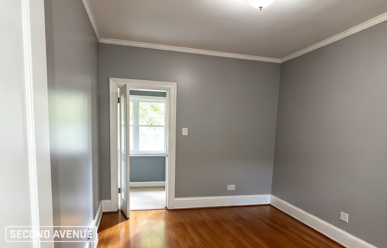 8232 S Kimbark Ave - Photo 4 of 10