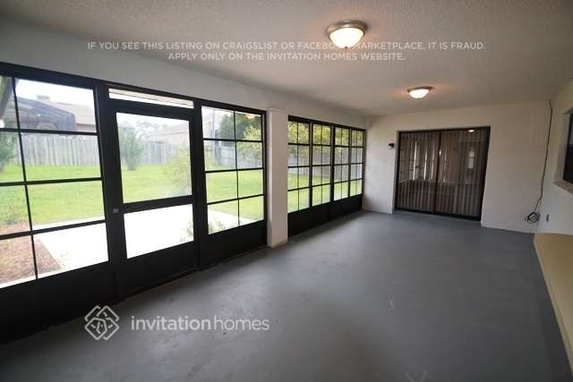 710 Vicksburg St - Photo 4 of 6