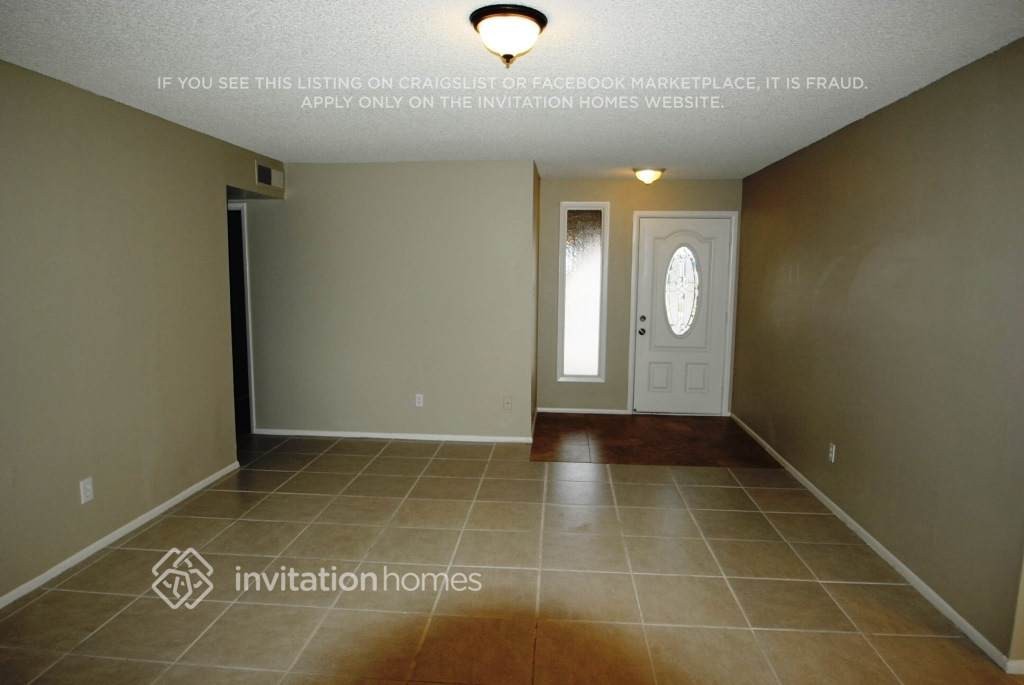 5643 W Cindy St - Photo 2 of 14