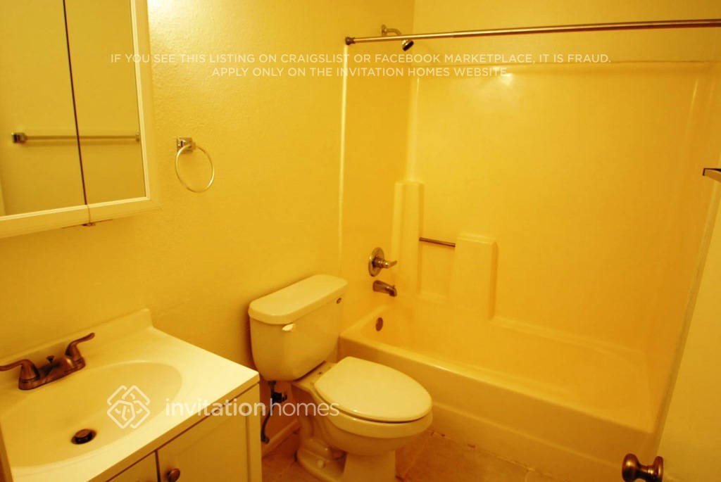5643 W Cindy St - Photo 5 of 14
